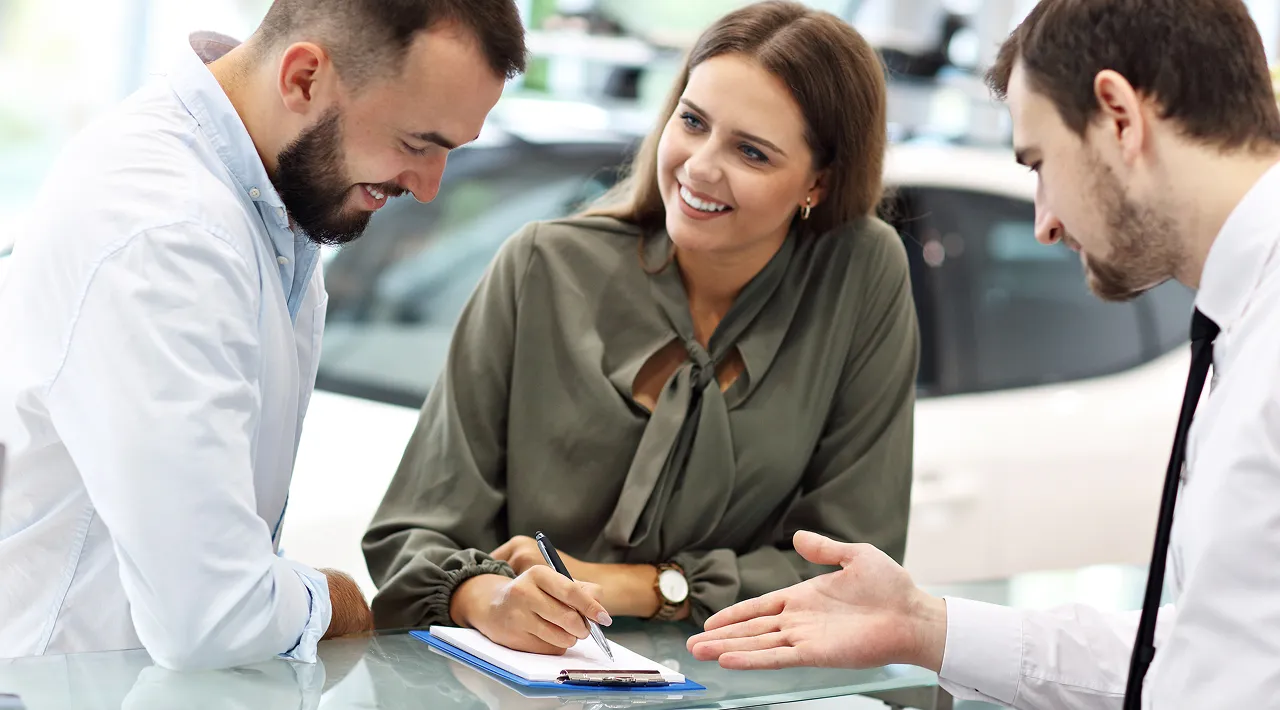 Operational Lease Uitgelegd: Voordelen en Vergelijkingen